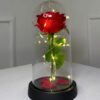 Rose artificielle sous cloche